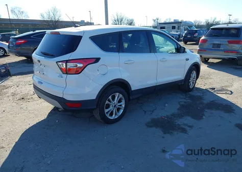 2017 Ford Escape Se z USA, uszkodzony, nr VIN 1FMCU9GD8HUC97355